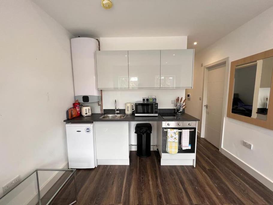 Appartamento Star London Finchley Road 1-Bed Hideaway Esterno foto